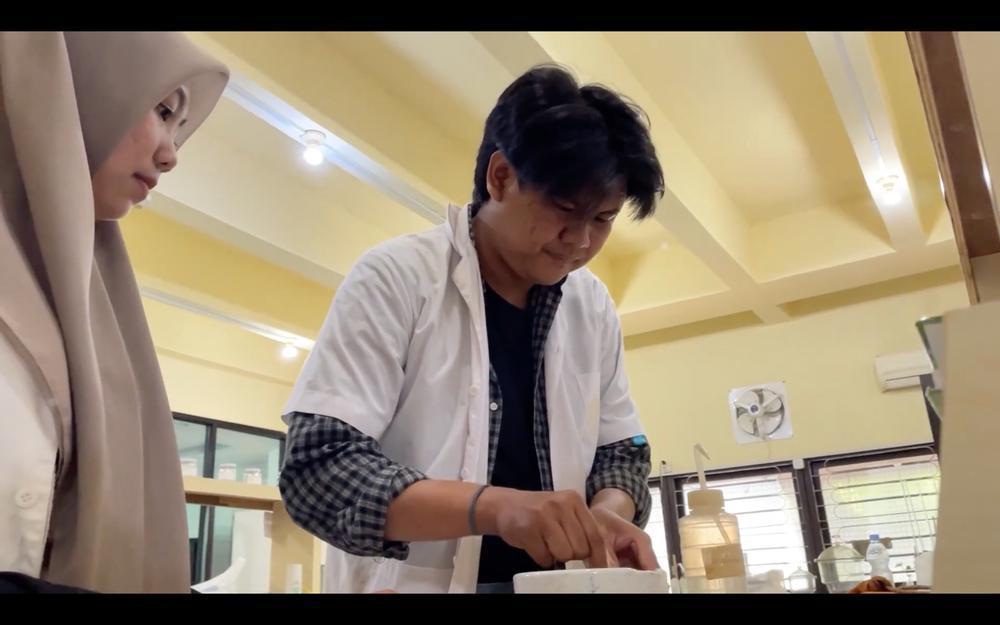 Laboratorium Silvikultur dan Fisiologi Pohon